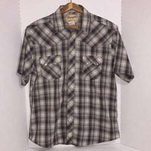 Wrangler snap front shirt